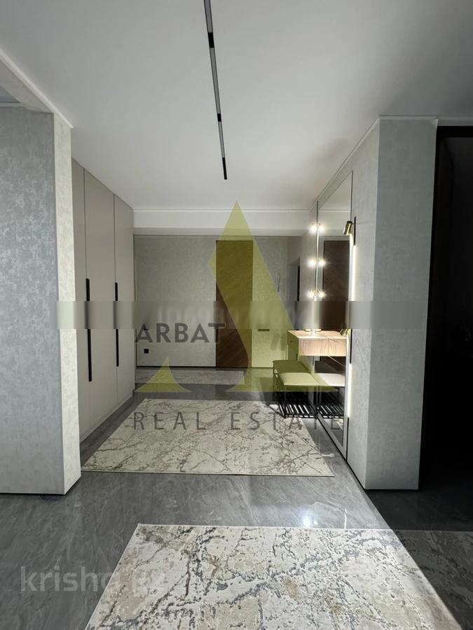 Фото Квартира, 3 комн, 128 м², 8/13 эт.