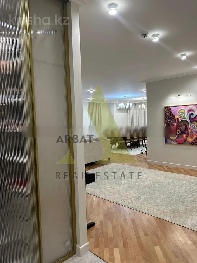 Фото Квартира, 5 комн, 194 м², 8/16 эт., 2015 г.п.