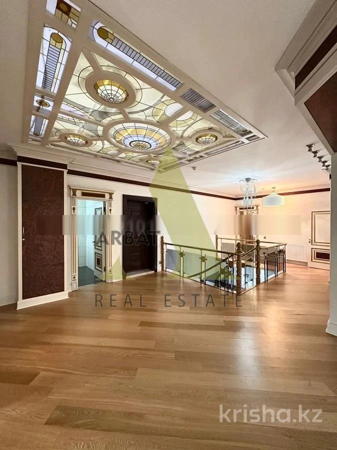 Фото Квартира, 5 комн, 450 м², 3/4 эт., 2009 г.п.
