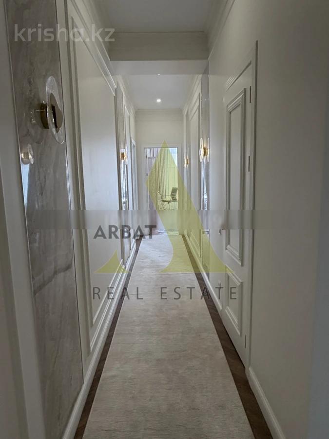 Фото Квартира, 4 комн, 250 м², 9/9 эт., 2023 г.п.
