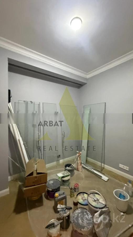 Фото Квартира, 4 комн, 220 м², 5/7 эт., 2018 г.п.