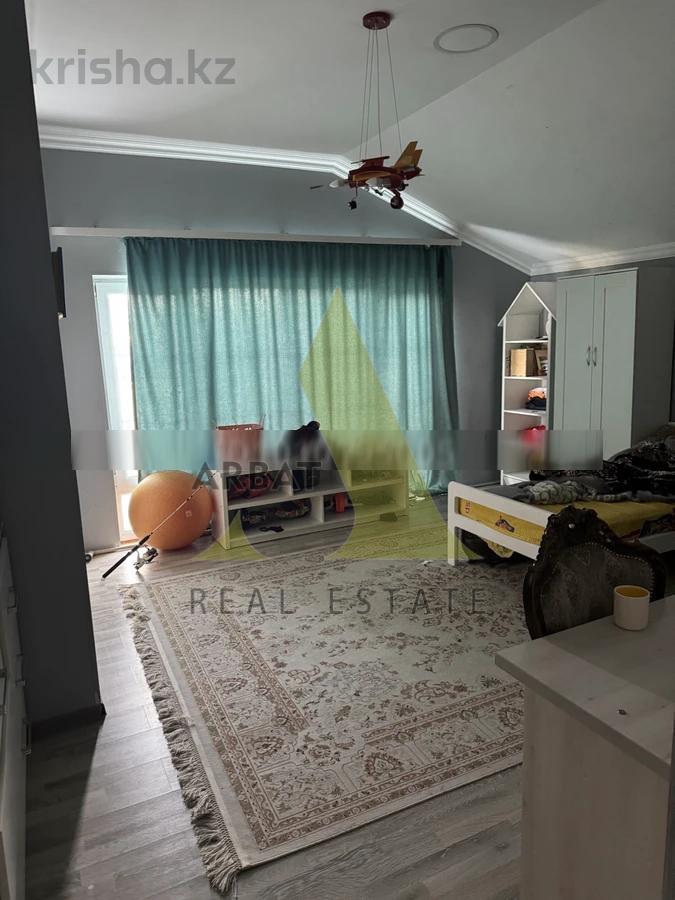 Фото Часть дома, 7 комн, 300м²