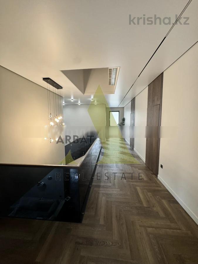 Фото Дом, 5 комн, 300м²