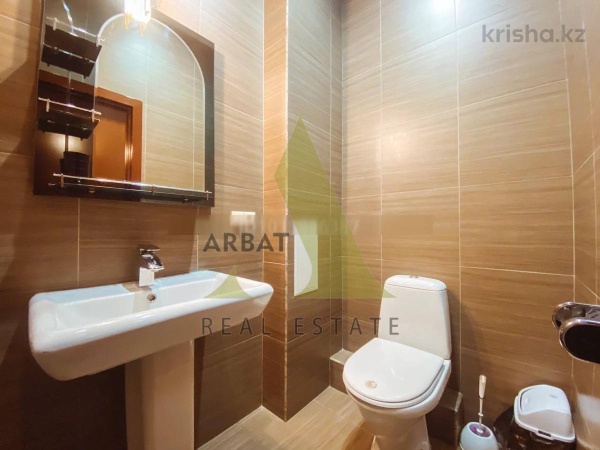 Фото Квартира, 4 комн, 200 м², 2/5 эт., 2010 г.п.