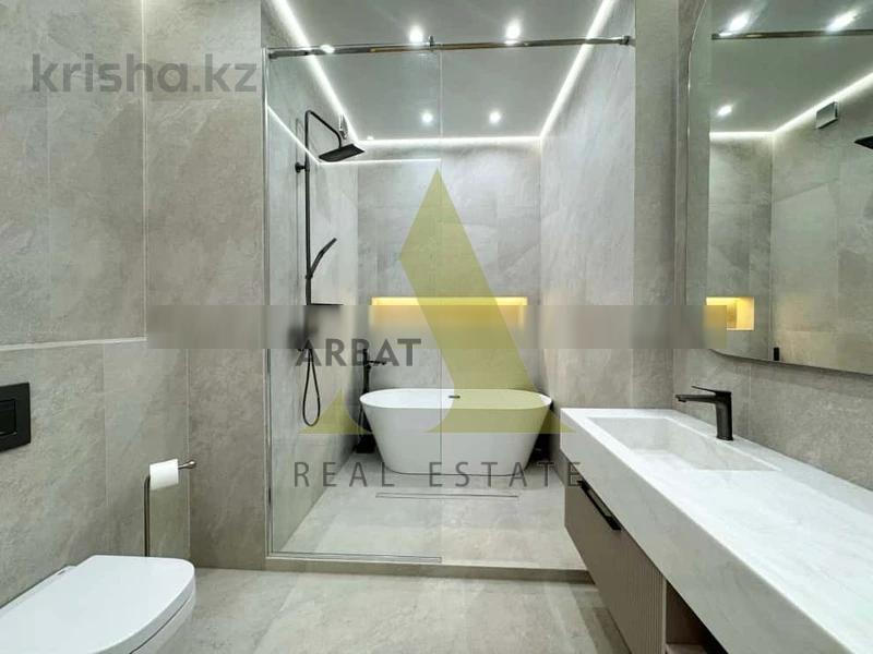 Фото Квартира, 3 комн, 123 м², 2/7 эт., 2016 г.п.