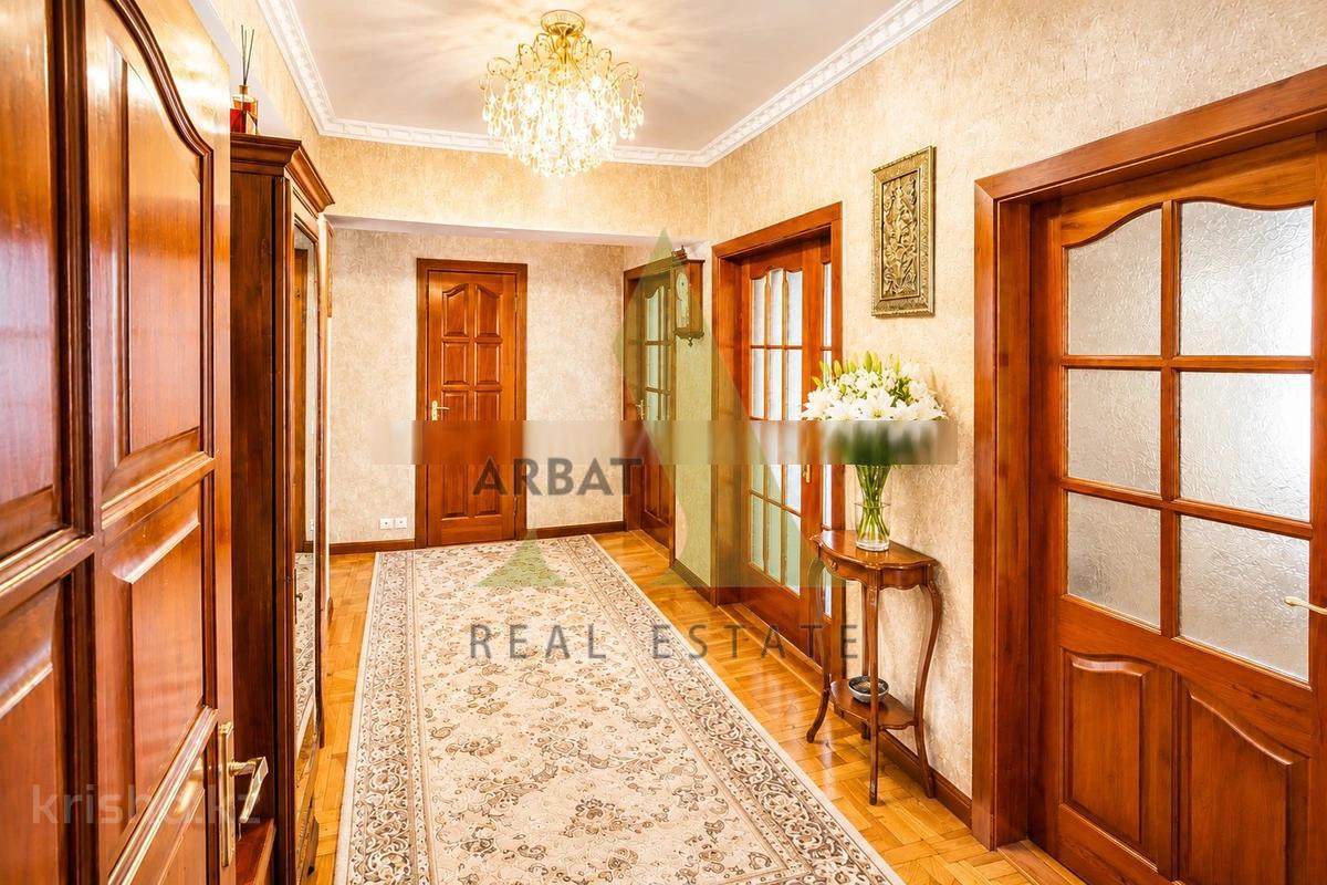 Фото Квартира, 3 комн, 70 м², 2/5 эт., 1990 г.п.
