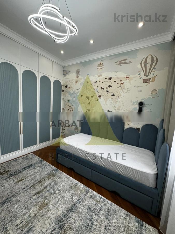 Фото Квартира, 3 комн, 145.3 м², 4/7 эт., 2017 г.п.