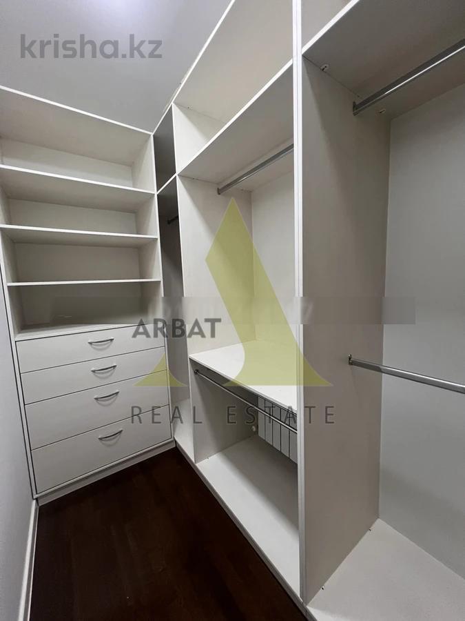 Фото Квартира, 2 комн, 86 м², 4/6 эт.