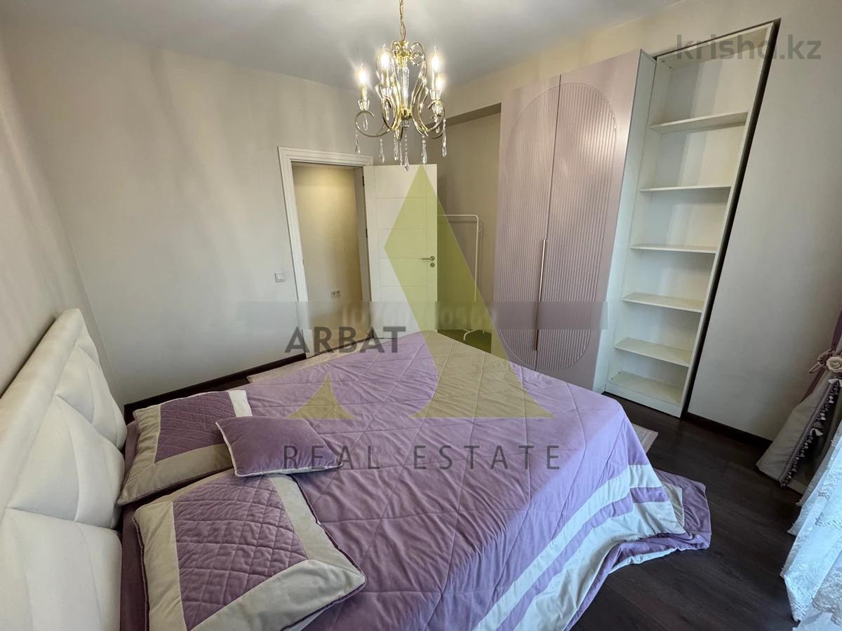 Фото Квартира, 5 комн, 220 м², 2 эт.