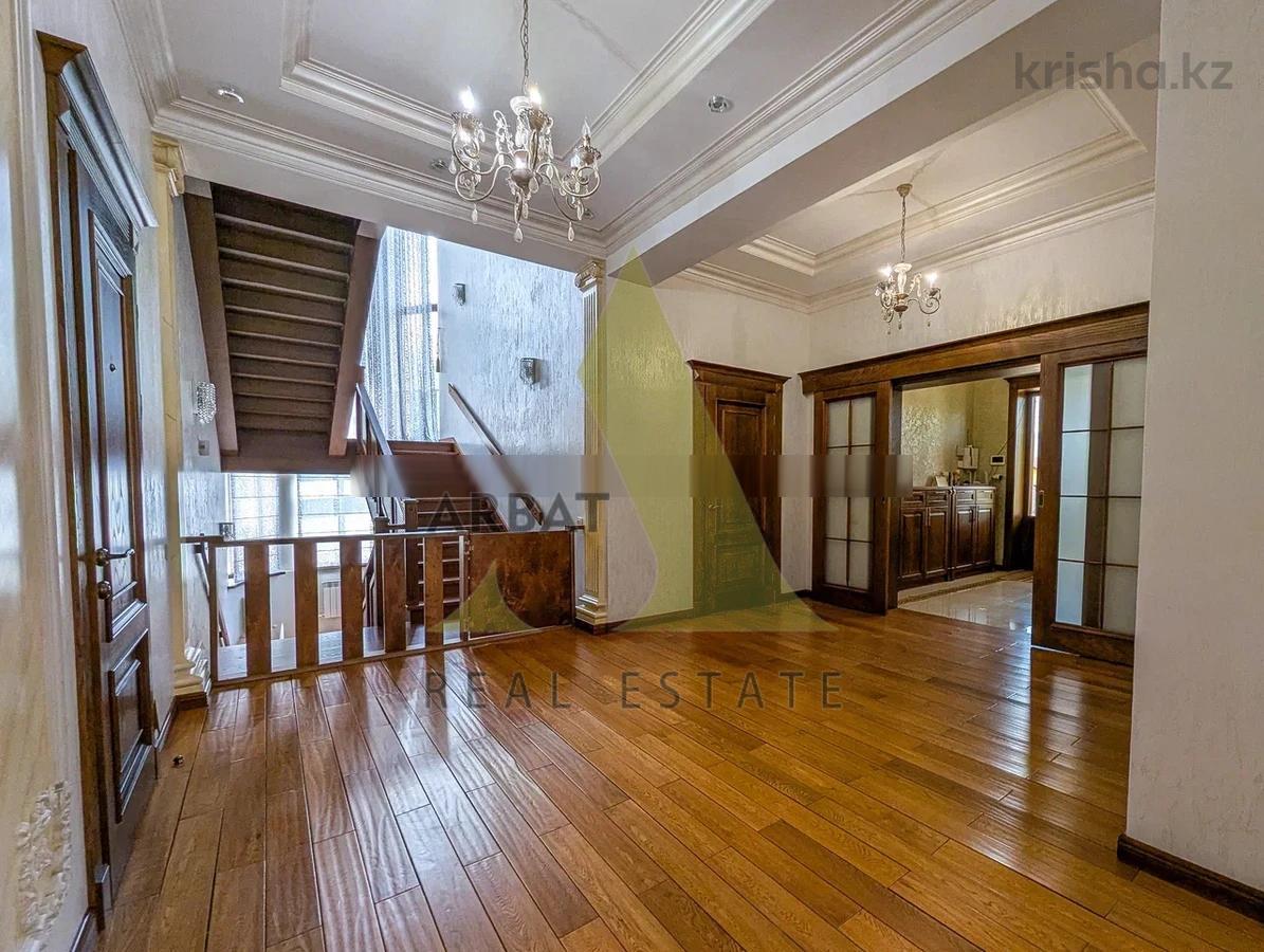 Фото Отдельный дом, 8 комн, 800м²