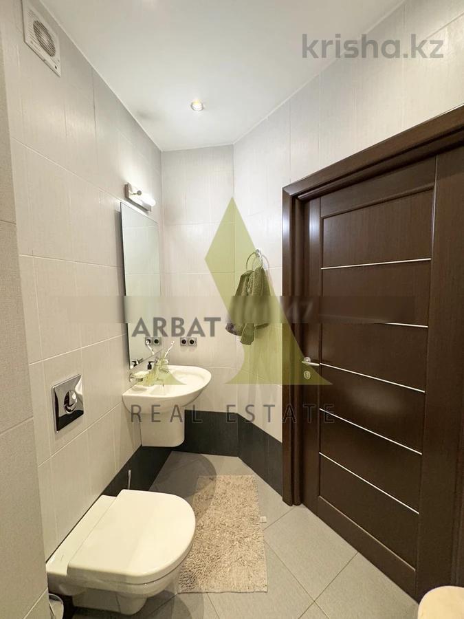 Фото Квартира, 4 комн, 135 м², 10/17 эт., 2007 г.п.
