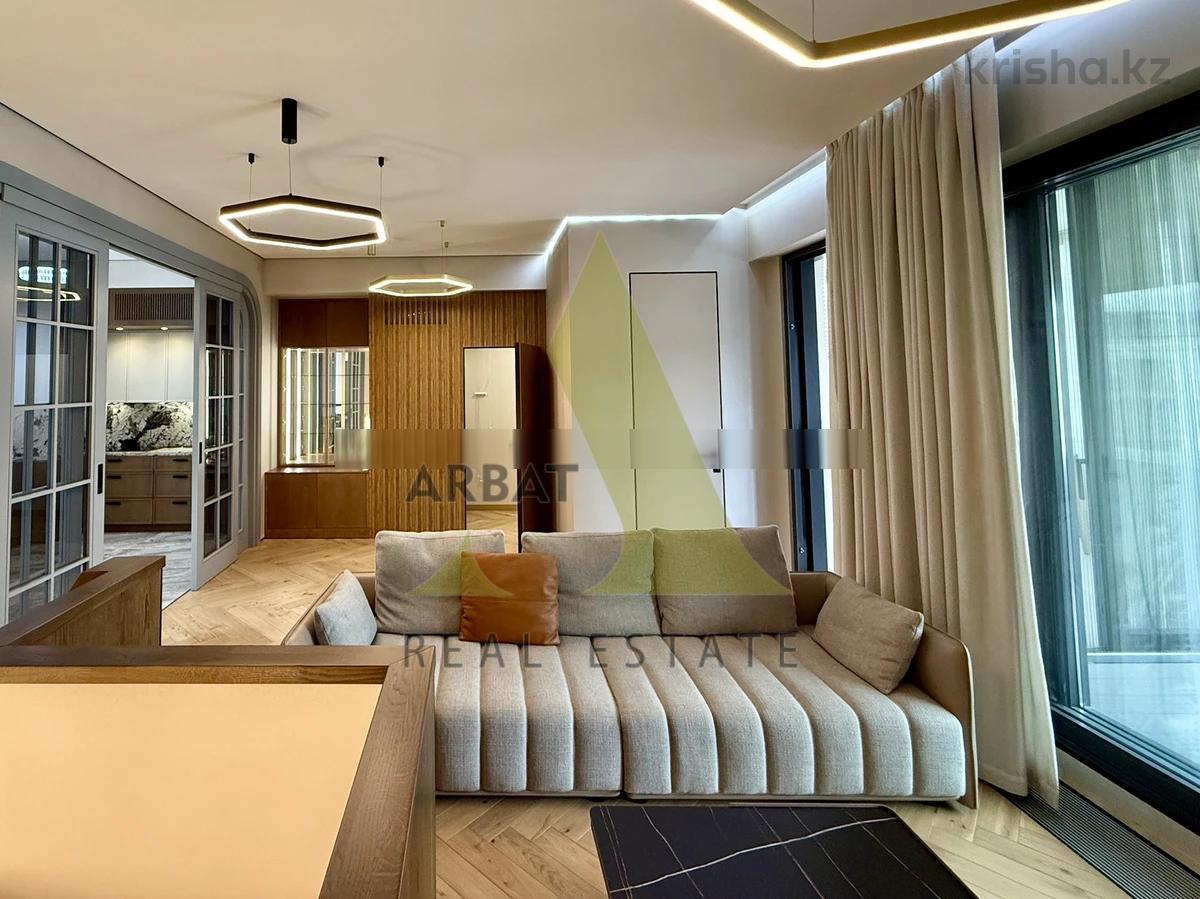Фото Квартира, 3 комн, 170 м², 3/3 эт.