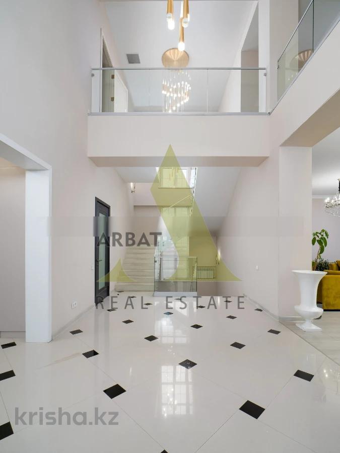 Фото Отдельный дом, 7 комн, 550м²