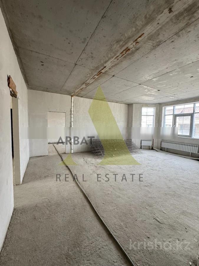 Фото Квартира, 8 комн, 600 м², 3 эт., 2017 г.п.