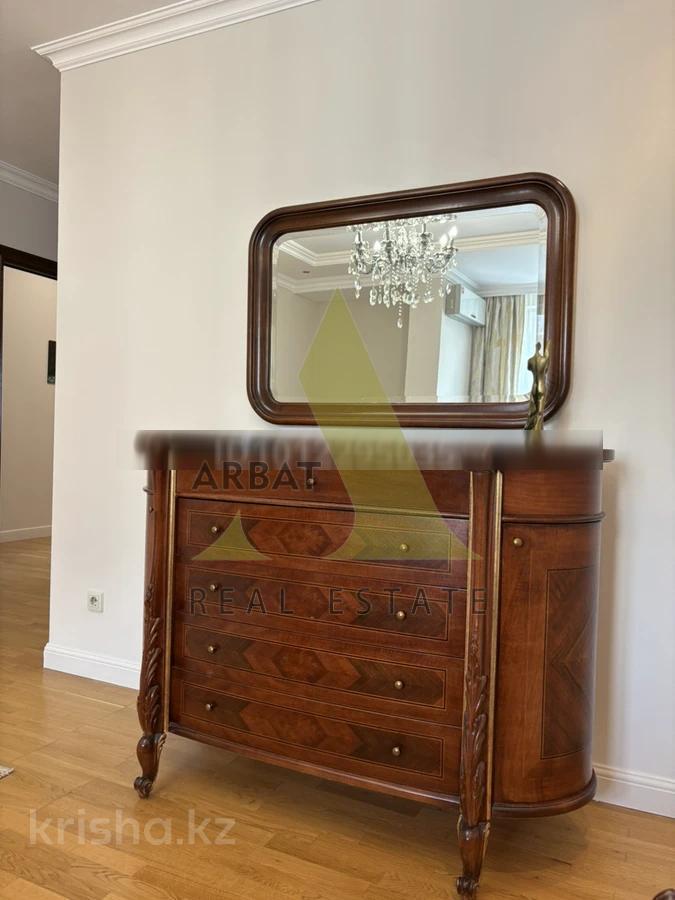 Фото Квартира, 4 комн, 140 м², 7/9 эт.