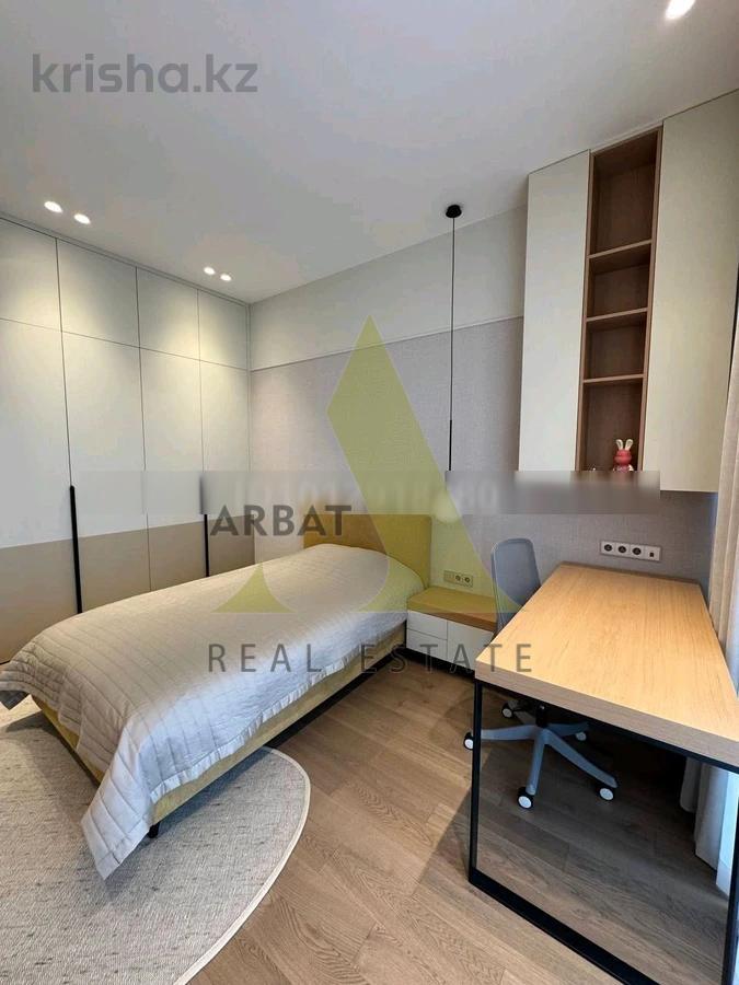 Фото Квартира, 5 комн, 220 м², 3/3 эт., 2024 г.п.