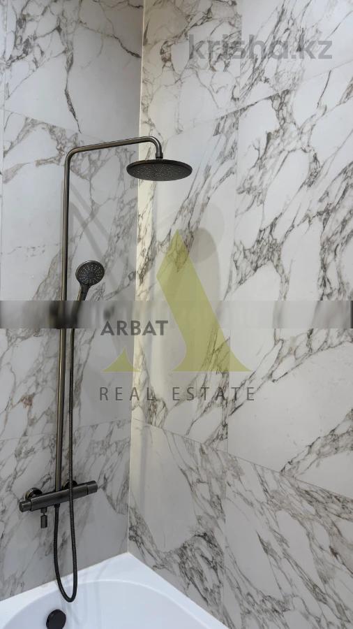 Фото Квартира, 2 комн, 84 м², 3/9 эт.