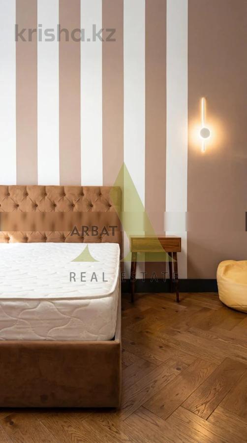 Фото Квартира, 3 комн, 125 м², 2/3 эт., 2018 г.п.