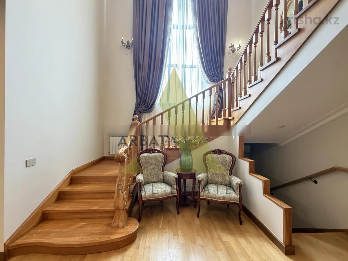 Фото Отдельный дом, 8 комн, 468м²