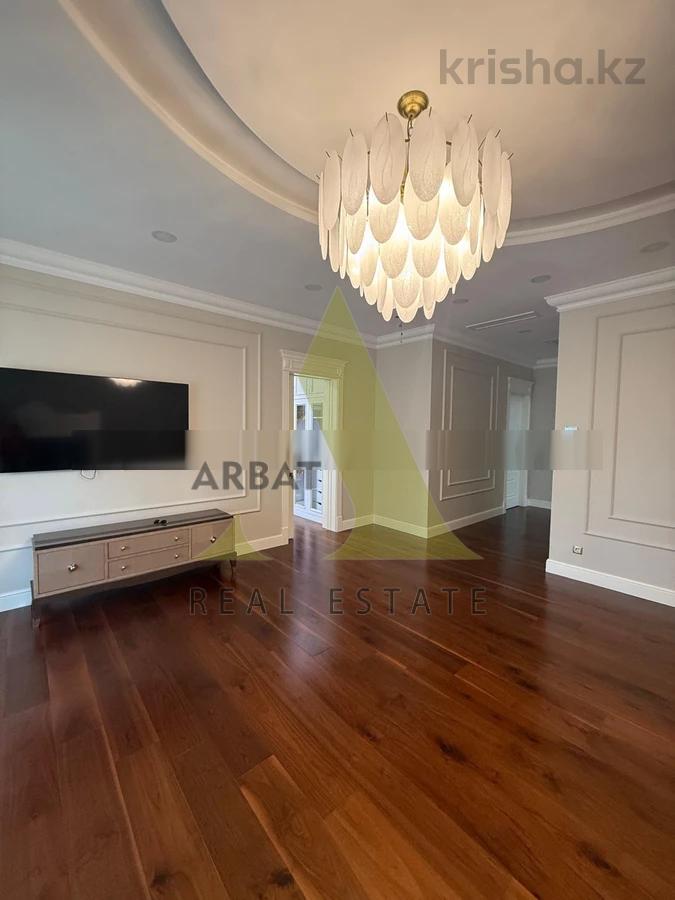 Фото Квартира, 6 комн, 300 м², 6/6 эт.