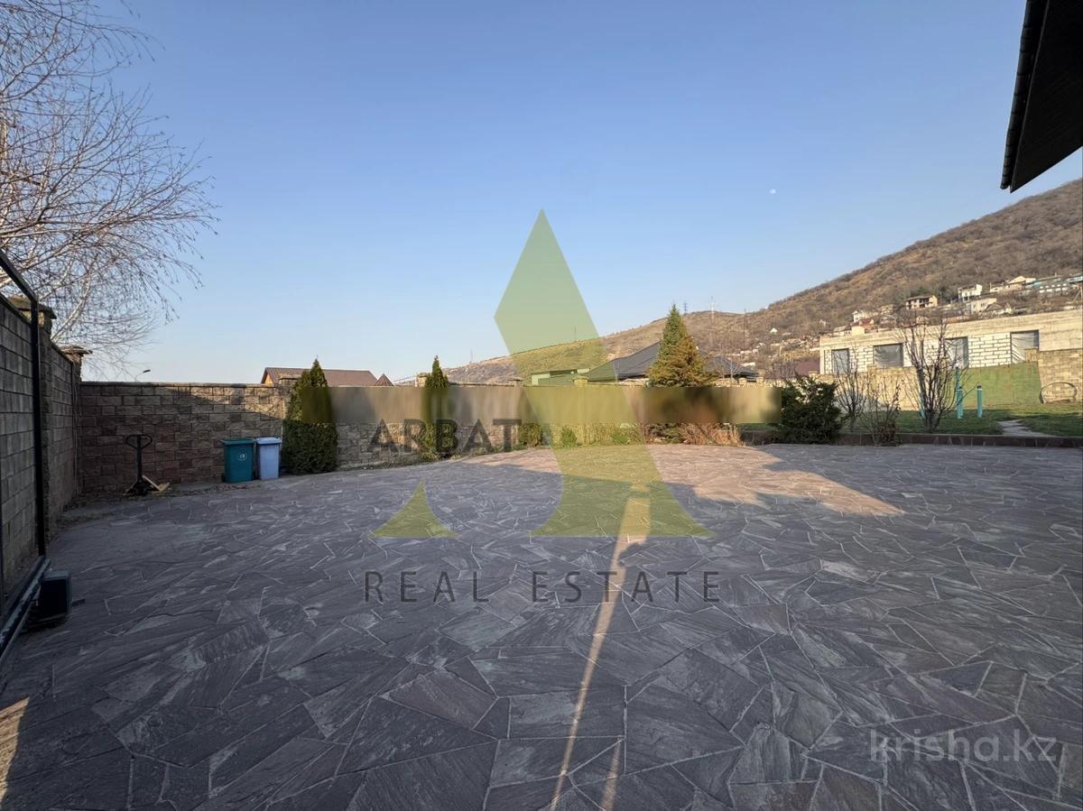 Фото Отдельный дом, 4 комн, 270м²