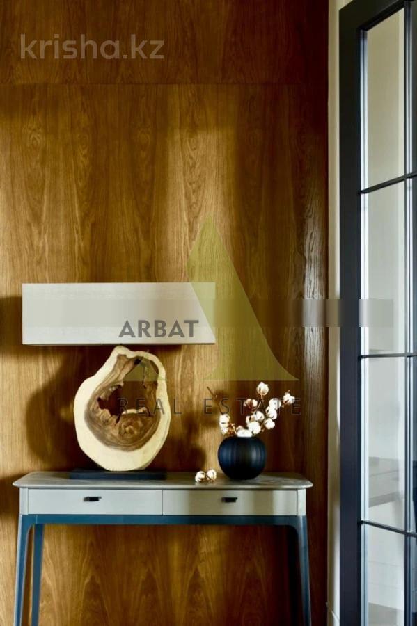 Фото Квартира, 4 комн, 302 м², 7/7 эт., 2015 г.п.