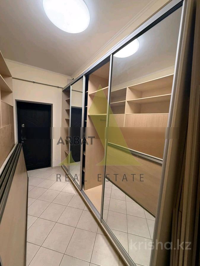 Фото Отдельный дом, 5 комн, 365м²