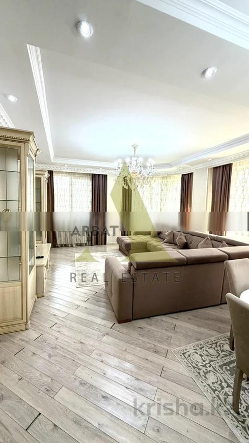 Фото Квартира, 3 комн, 110 м², 8/12 эт.