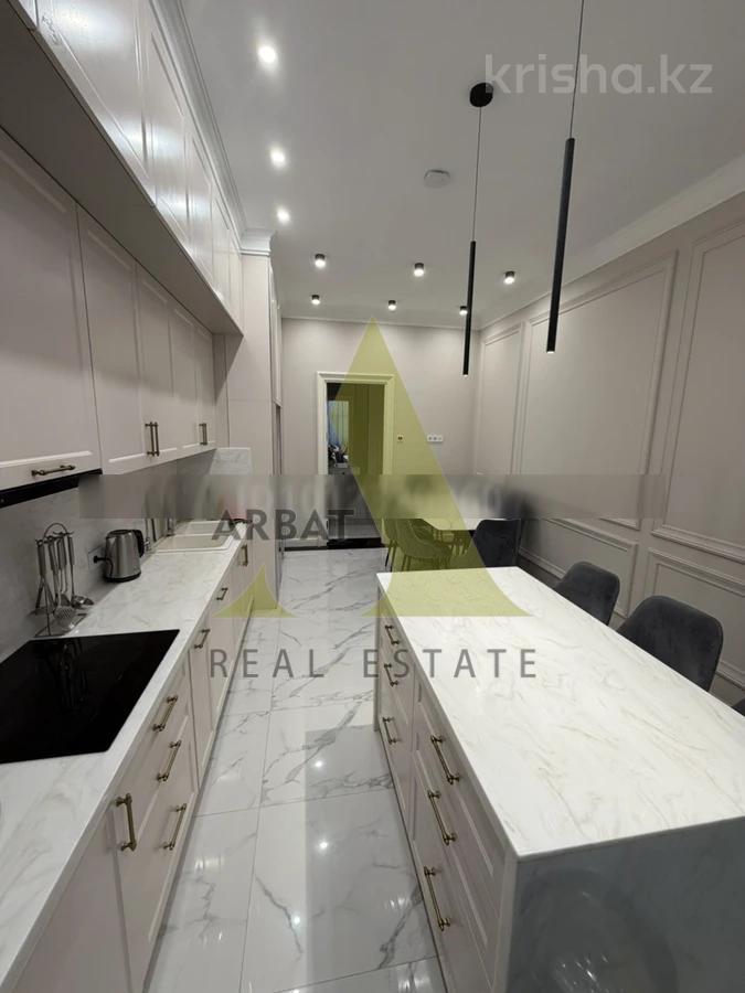 Фото Квартира, 5 комн, 160 м², 3/6 эт., 2017 г.п.
