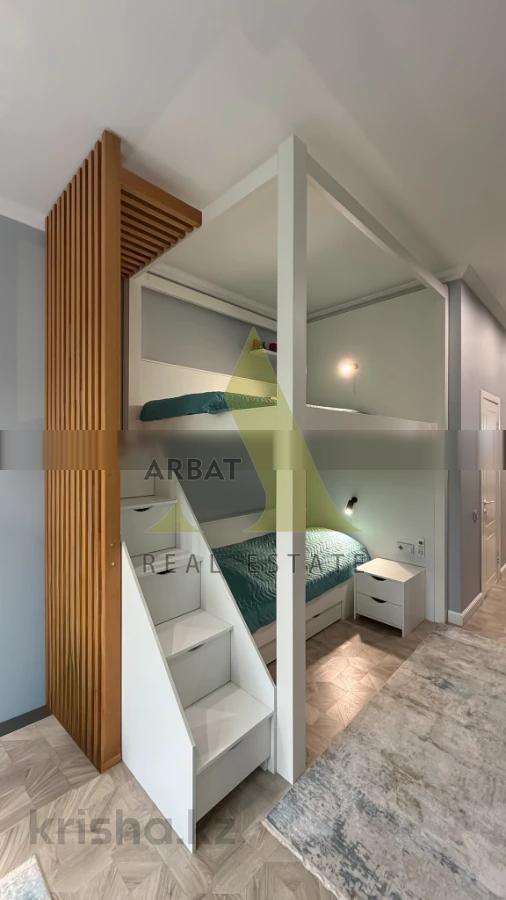 Фото Квартира, 3 комн, 124.9 м², 2/7 эт., 2017 г.п.
