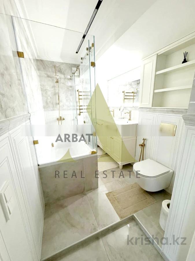 Фото Квартира, 3 комн, 138 м², 4/4 эт., 1978 г.п.