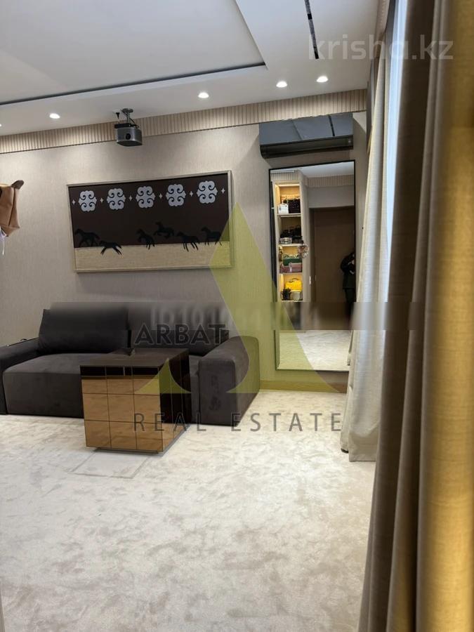Фото Квартира, 6 комн, 340 м², 6/6 эт., 2013 г.п.