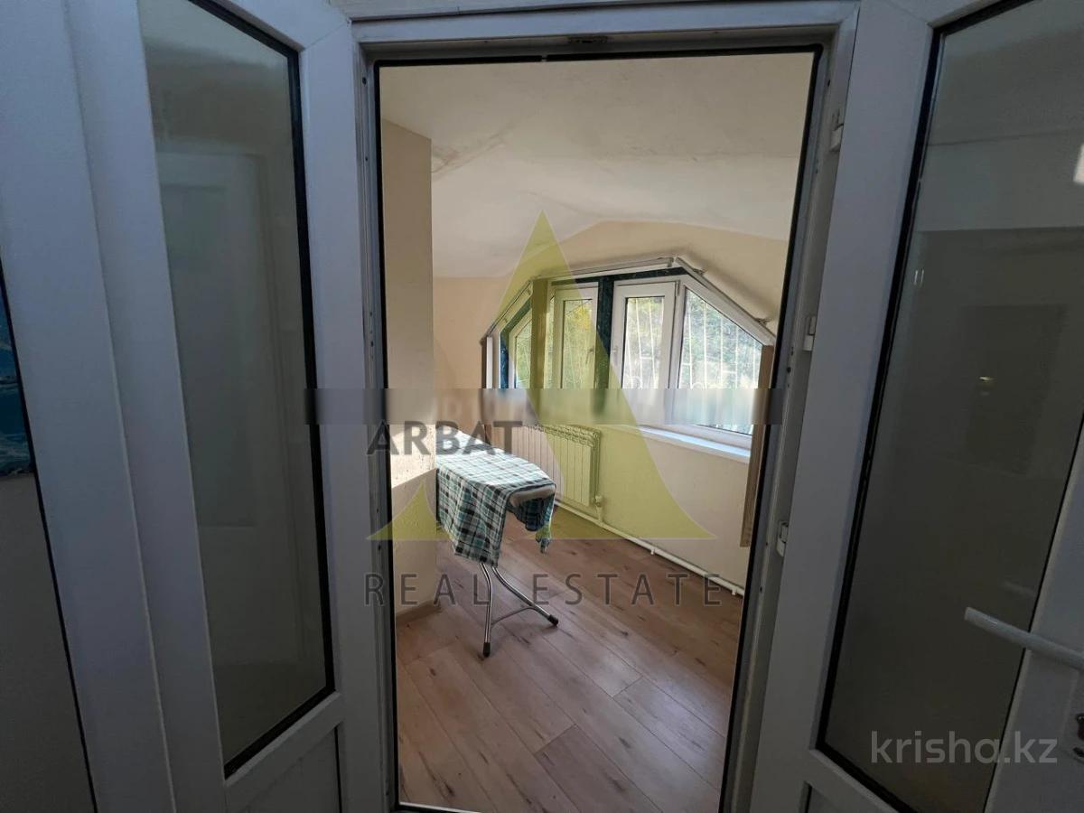 Фото Отдельный дом, 6 комн, 330м²