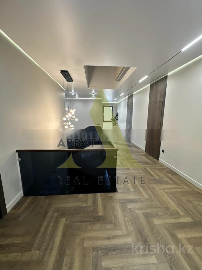 Фото Дом, 5 комн, 300м²