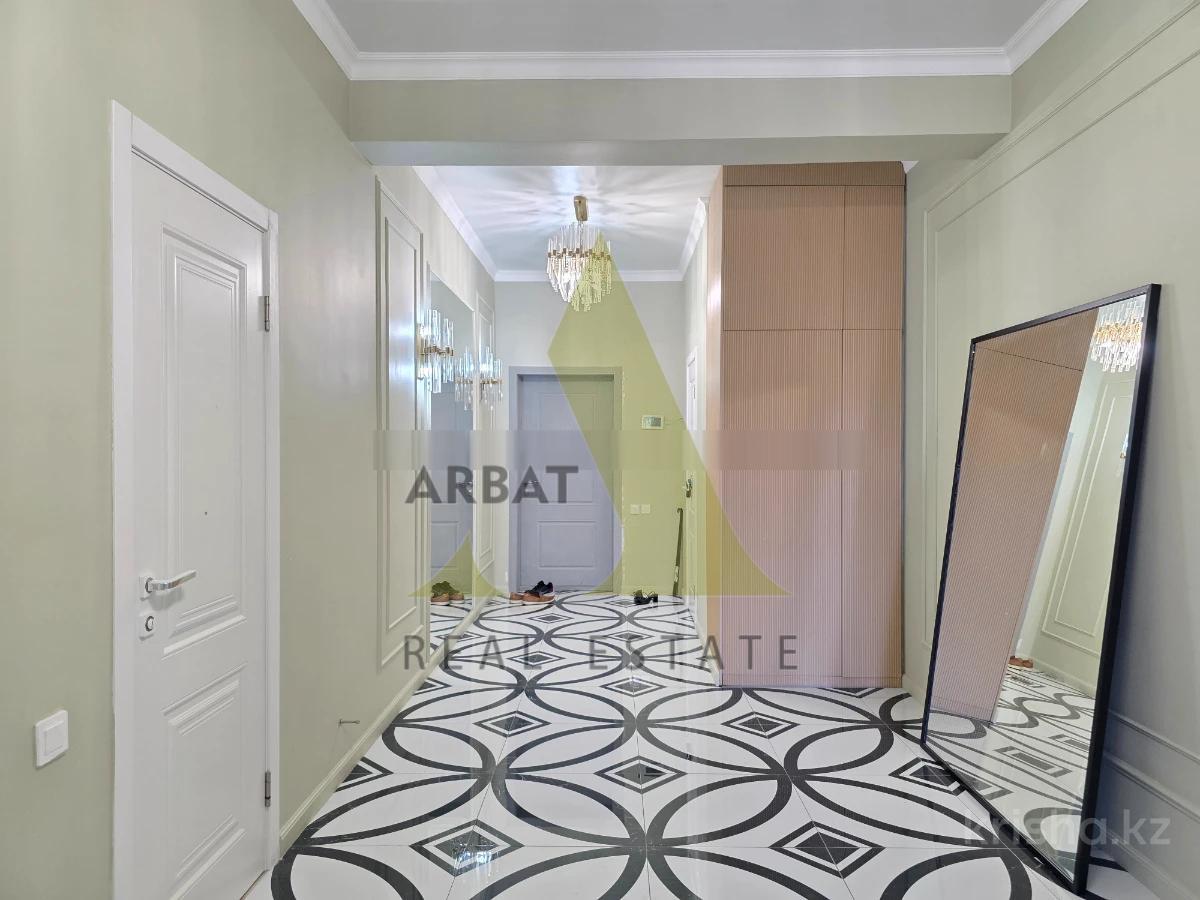 Фото Квартира, 4 комн, 121.5 м², 1/4 эт., 2018 г.п.