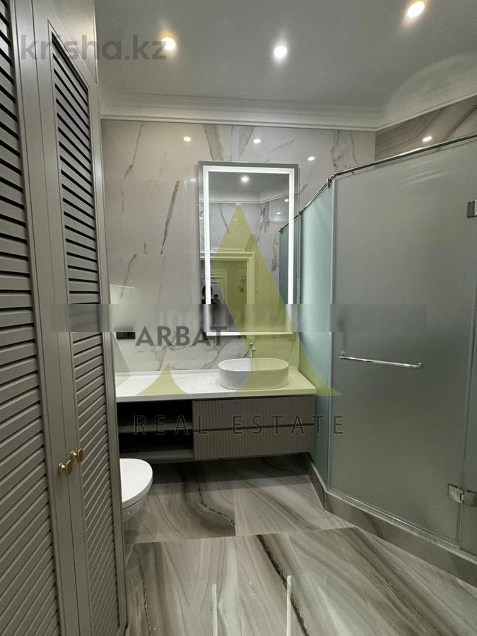 Фото Квартира, 3 комн, 145.3 м², 4/7 эт., 2017 г.п.