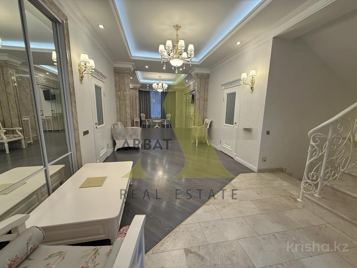 Фото Отдельный дом, 6 комн, 356м²