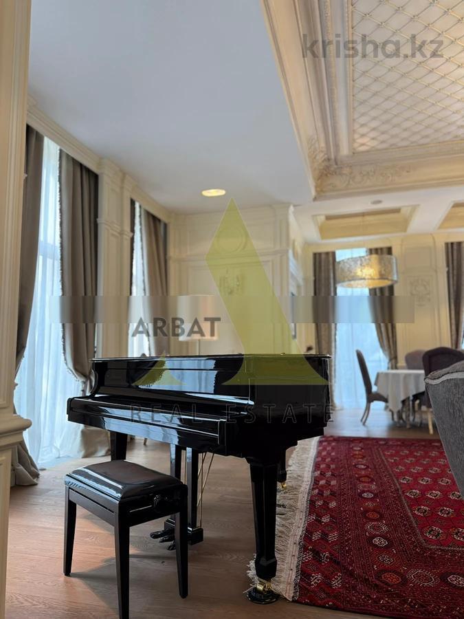 Фото Отдельный дом, 8 комн, 1300м²