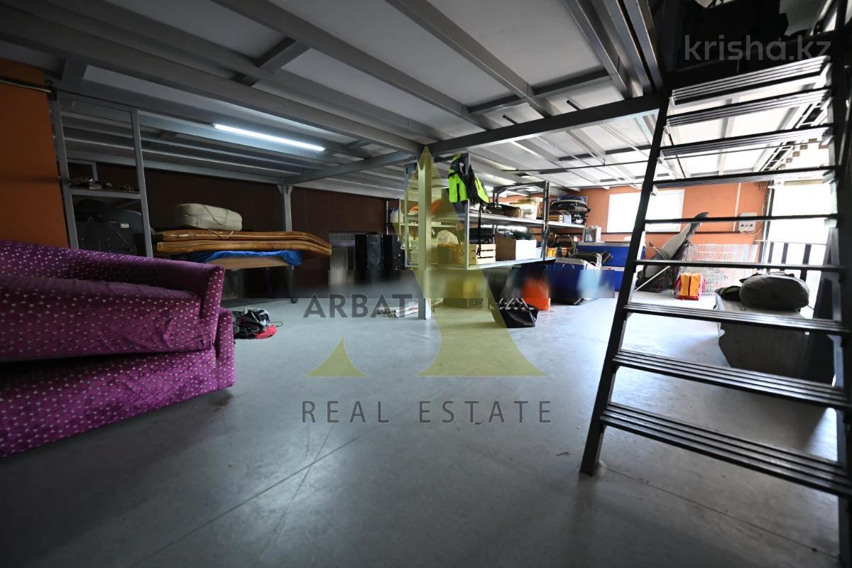 Фото Отдельный дом, 6 комн, 858м²
