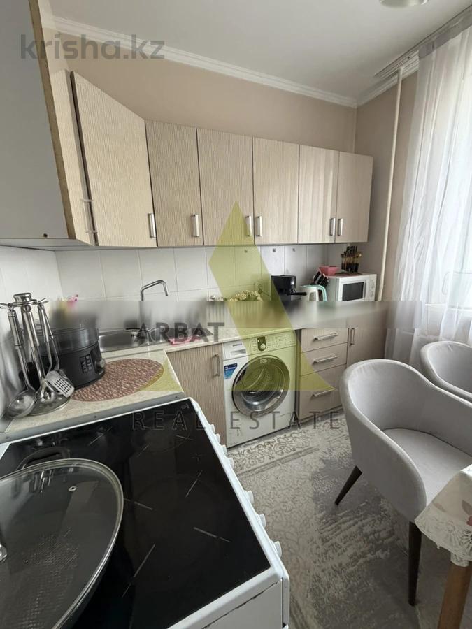 Фото Квартира, 3 комн, 65 м², 3/12 эт., 1992 г.п.