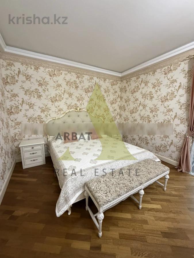 Фото Квартира, 5 комн, 220 м², 1/2 эт., 2006 г.п.