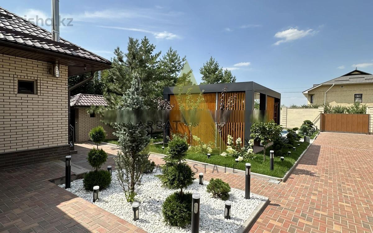 Фото Отдельный дом, 7 комн, 650м²