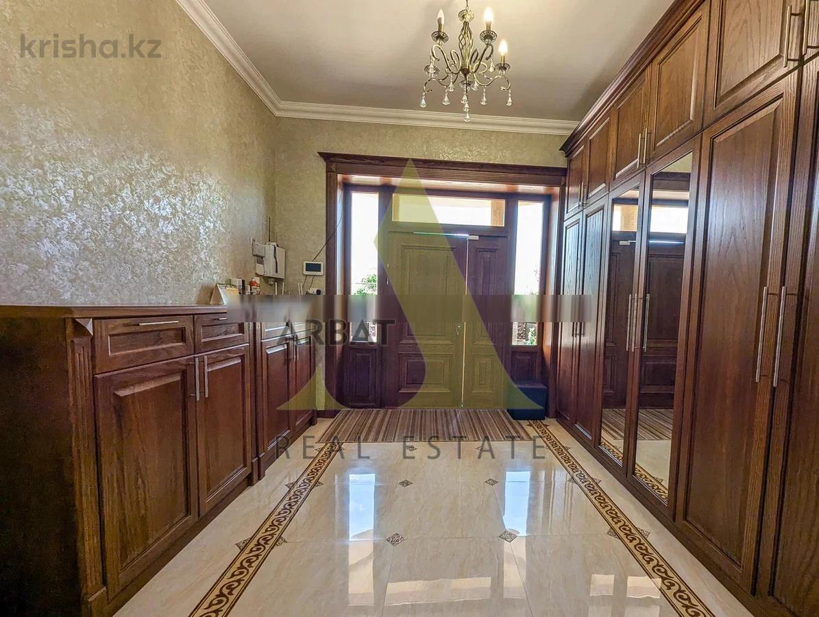 Фото Отдельный дом, 8 комн, 800м²
