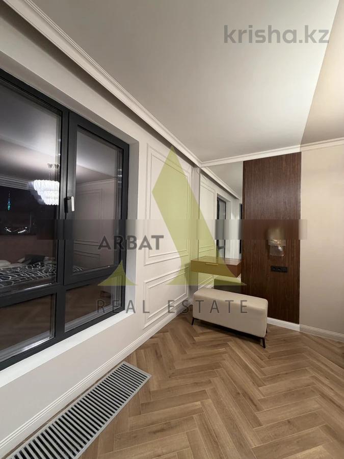 Фото Квартира, 6 комн, 380 м², 1/3 эт.