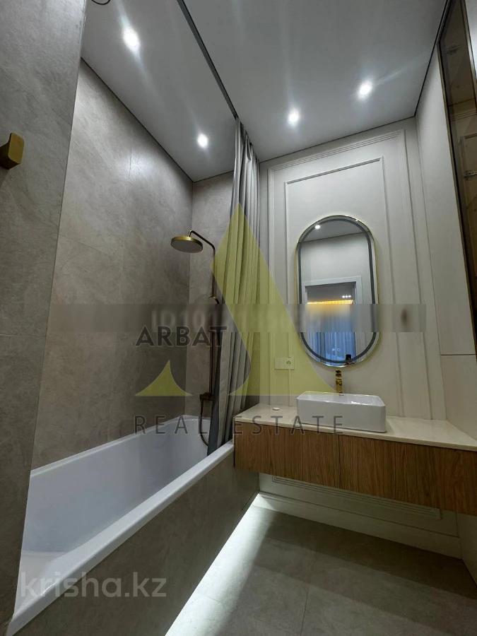 Фото Квартира, 4 комн, 160 м², 2/3 эт., 2023 г.п.
