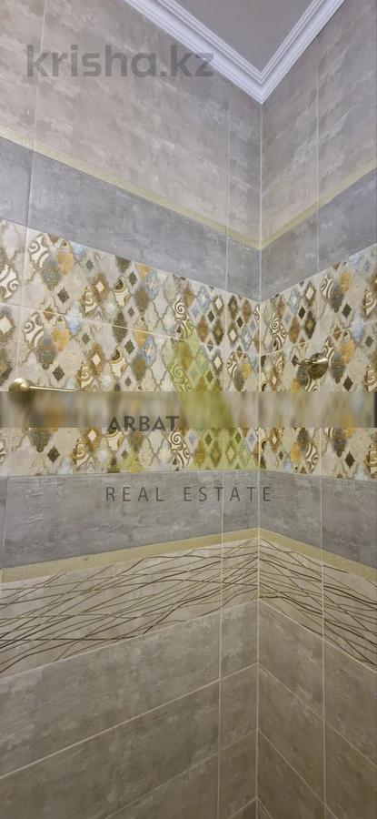 Фото Квартира, 4 комн, 200 м², 6/9 эт., 2017 г.п.