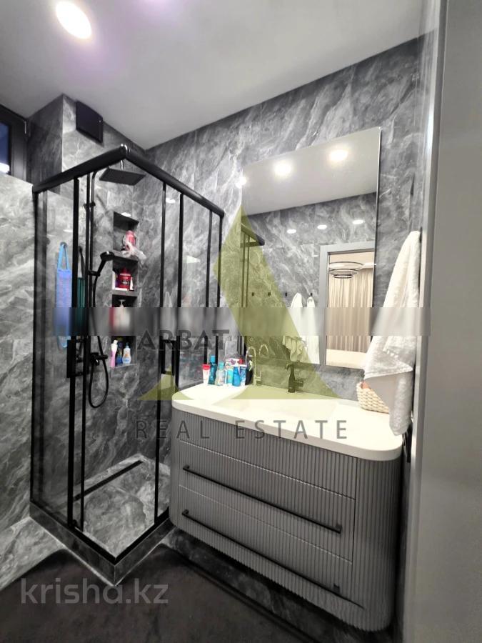 Фото Отдельный дом, 5 комн, 300м²