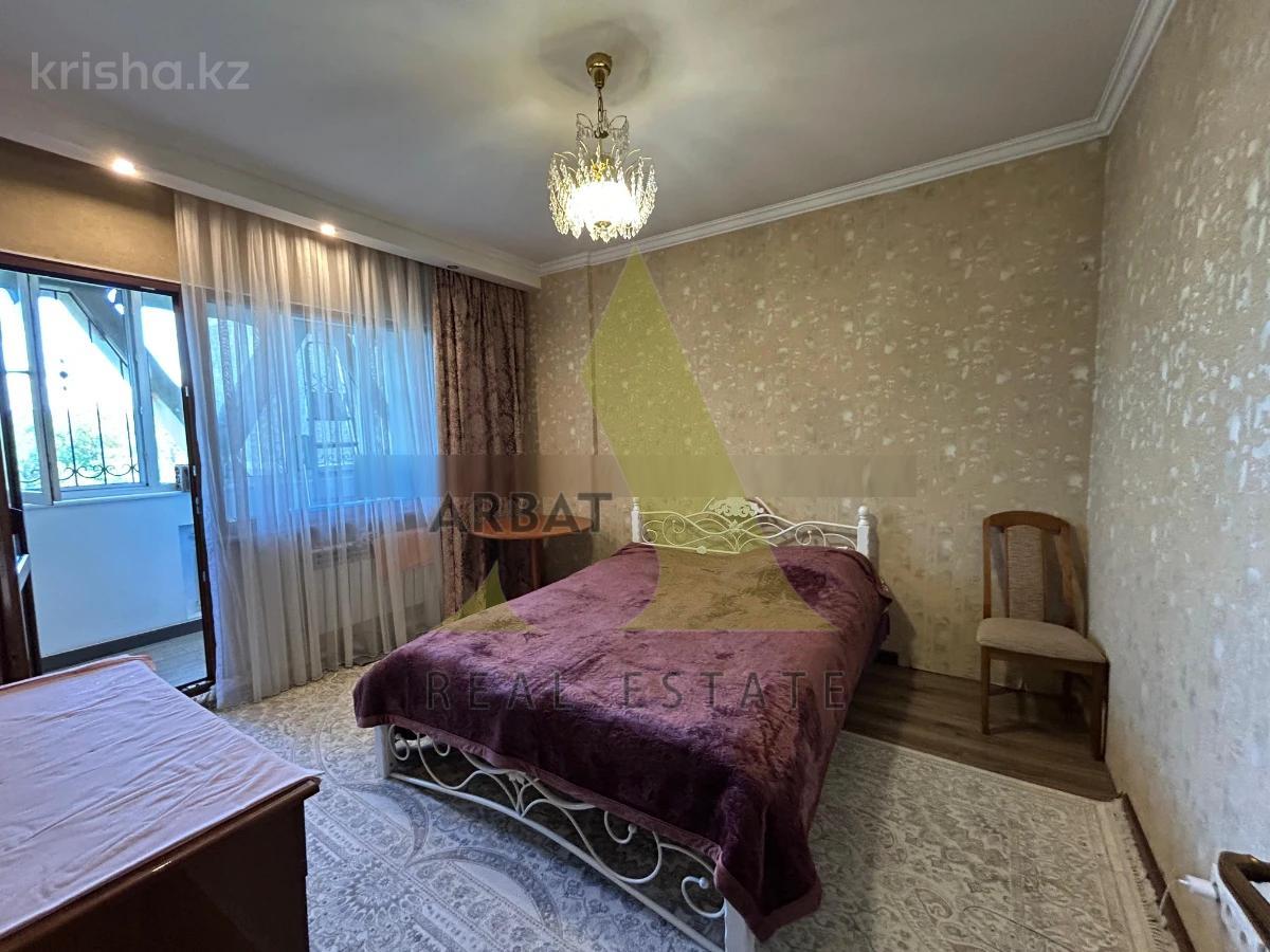 Фото Квартира, 4 комн, 100 м², 6/8 эт., 1979 г.п.