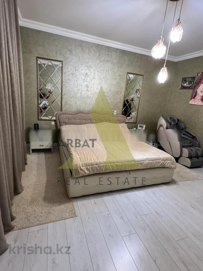Фото Квартира, 4 комн, 141 м², 1/9 эт., 2016 г.п.