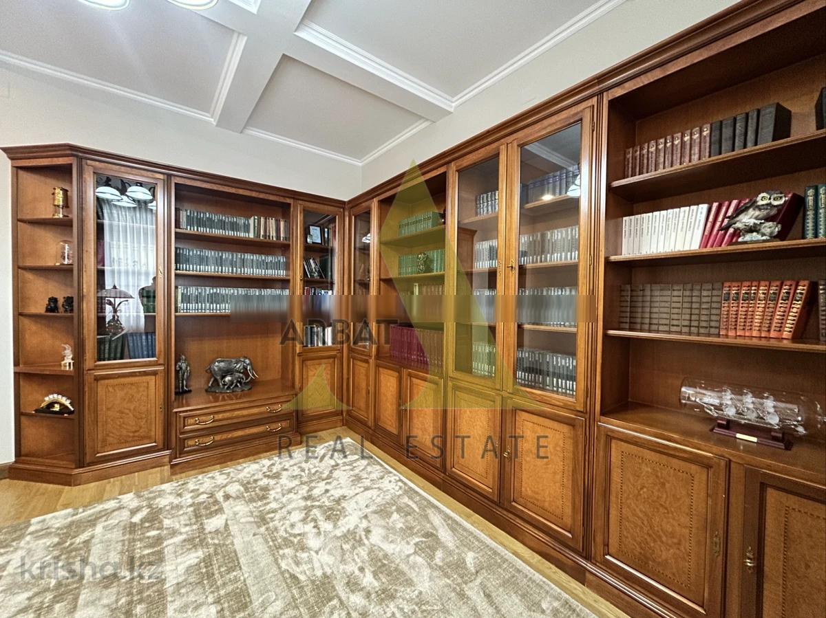 Фото Отдельный дом, 9 комн, 500м²